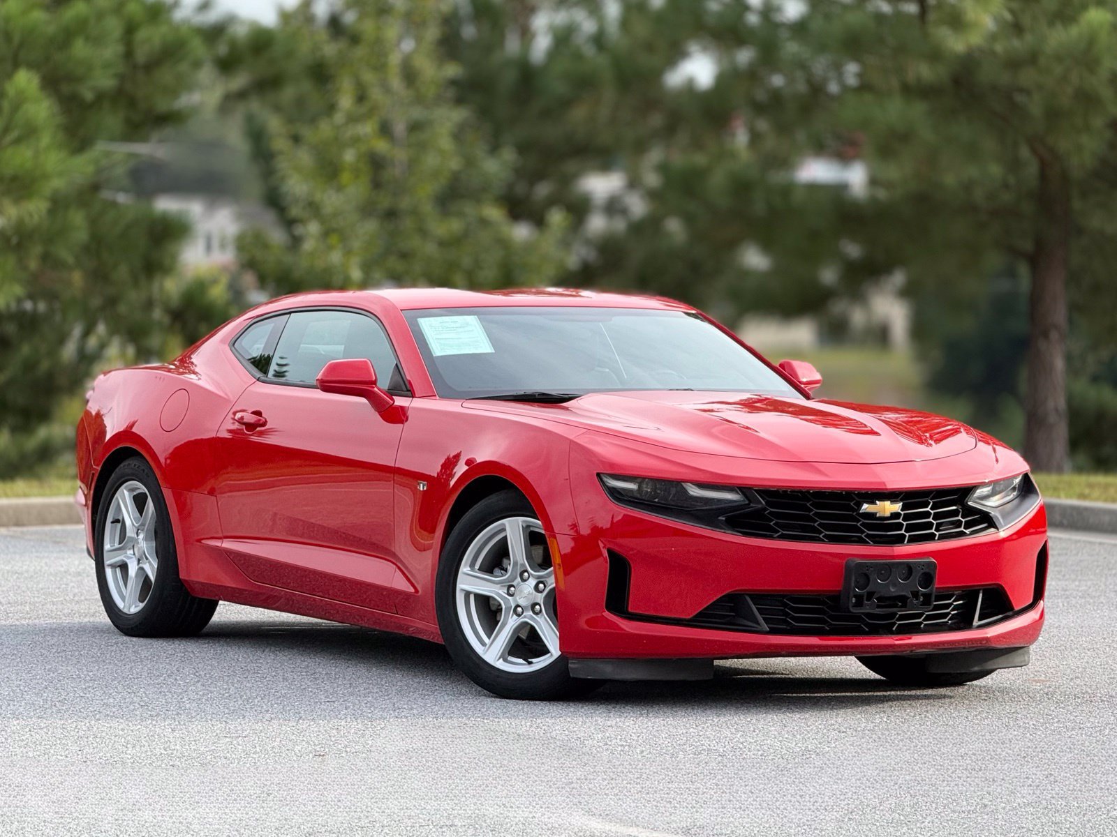 Used 2020 Chevrolet Camaro LT w/ Technology Package RWD image 13