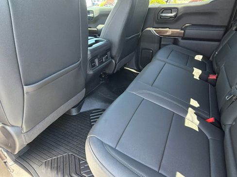 Used 2021 Chevrolet Silverado 1500 LT Trail Boss w/ Convenience Package II AWD/4WD image 24