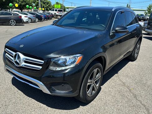 Used 2019 Mercedes-Benz GLC 300 4MATIC image 8