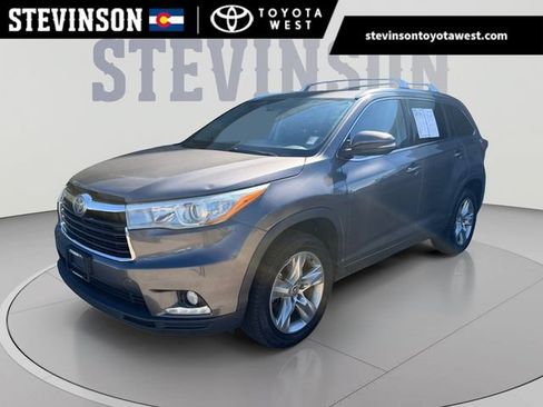 Used 2016 Toyota Highlander Limited FWD image 1