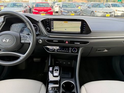 Used 2021 Hyundai Sonata Limited w/ Cargo Package image 24