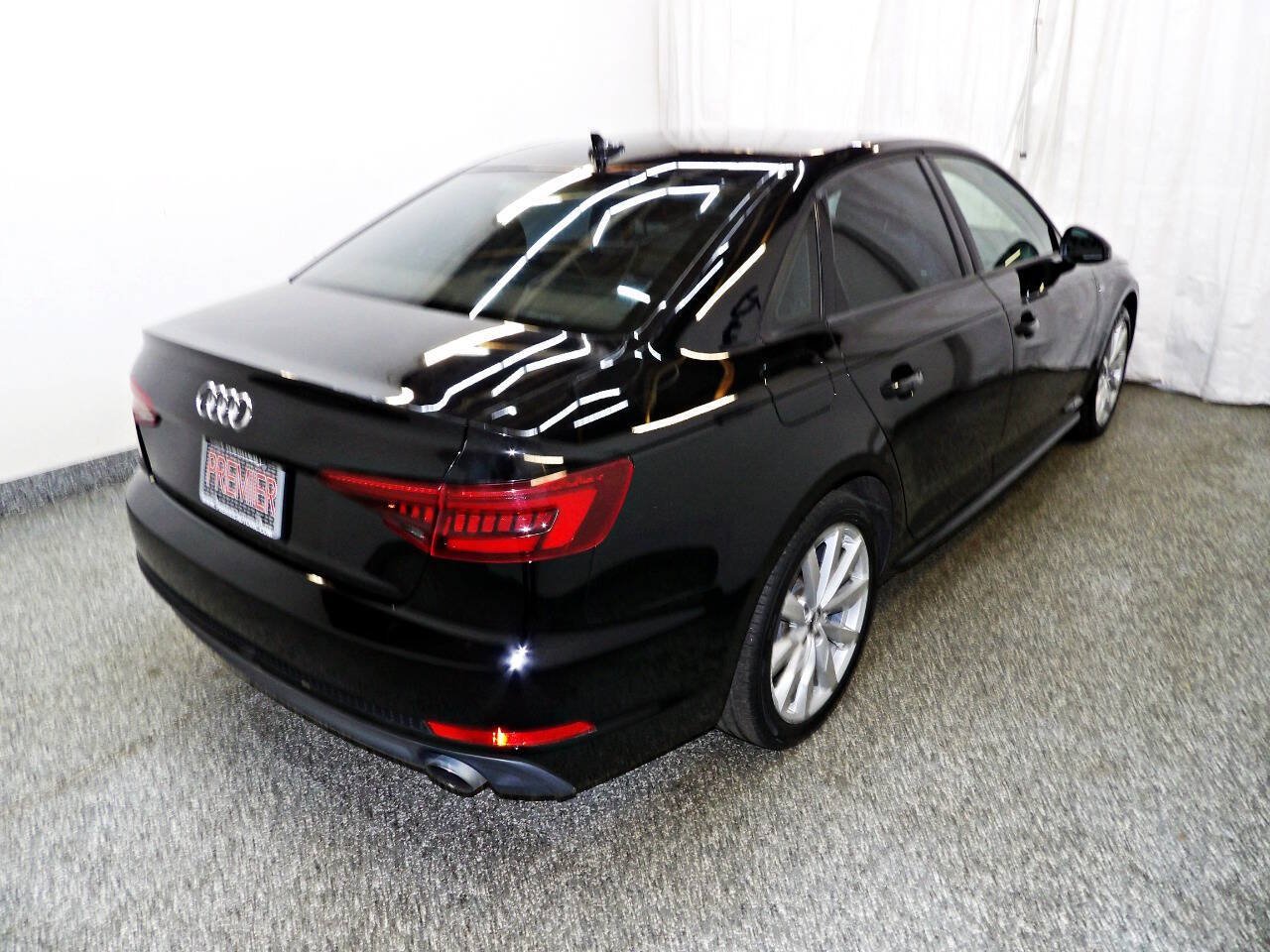 Used 2018 Audi A4 2.0T Ultra Premium w/ Convenience Package FWD image 6
