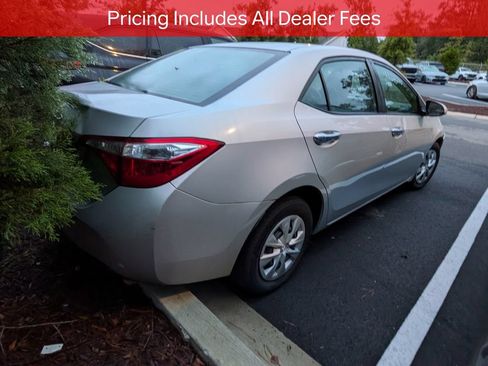 Used 2016 Toyota Corolla L FWD image 6
