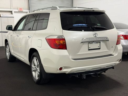 Used 2010 Toyota Highlander Limited image 20