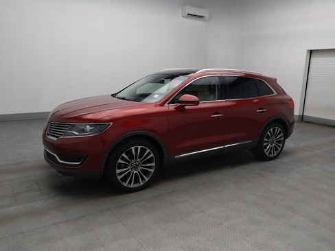 Used 2017 Lincoln MKX Reserve w/ Lincoln MKX Climate Package image 2