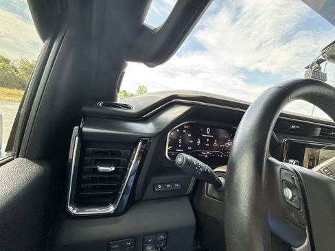 Certified 2024 GMC Sierra 3500 Denali Ultimate AWD/4WD image 24