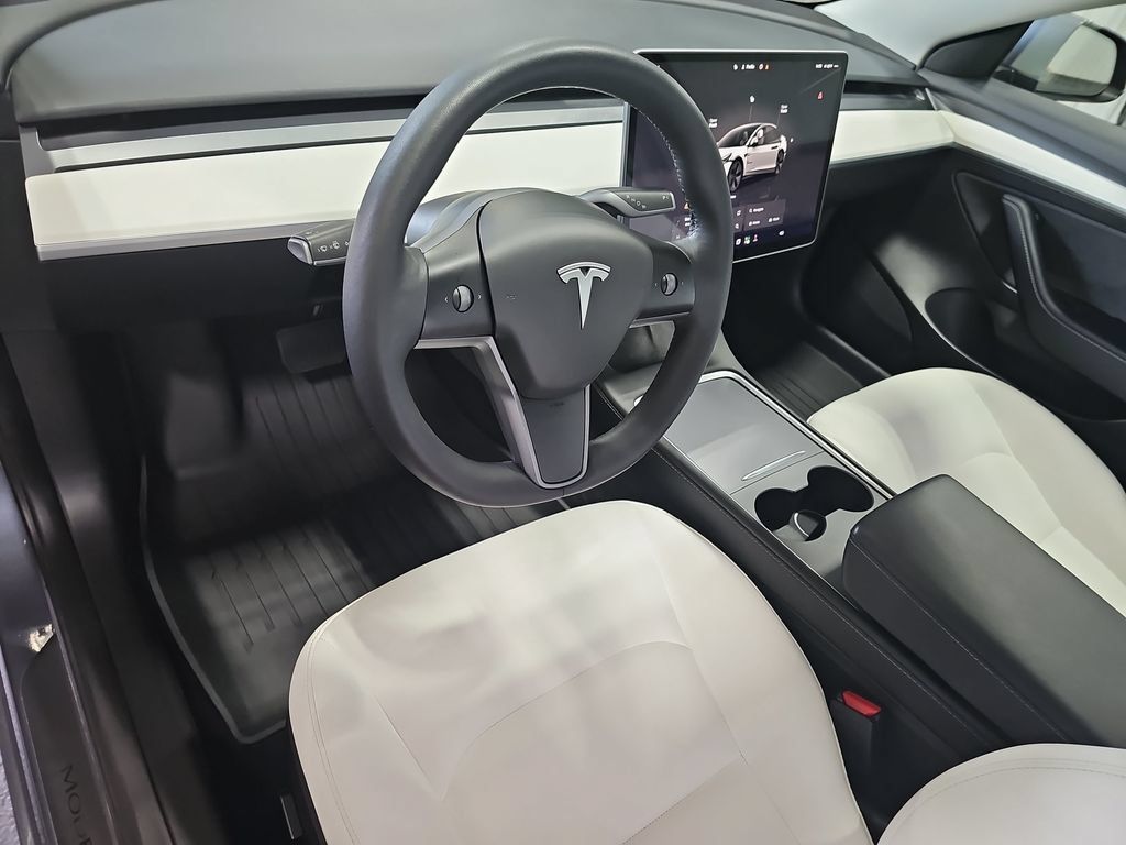 Used 2023 Tesla Model 3 Standard Range RWD image 16