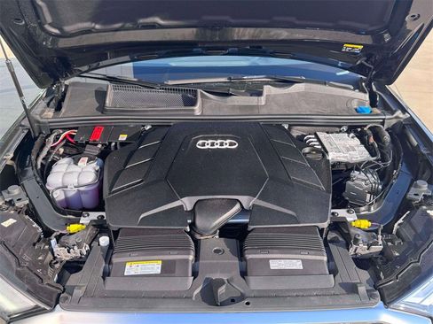 Used 2025 Audi Q7 3.0T Premium image 21