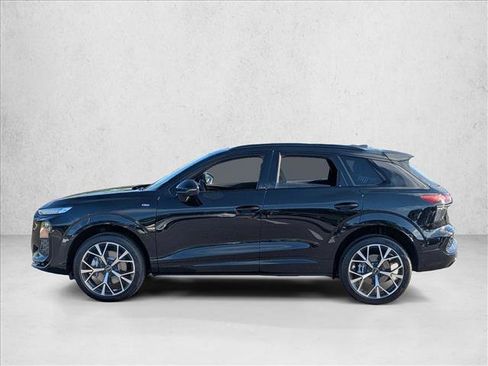 New 2026 Audi Q3 quattro 2.0T AWD/4WD image 8