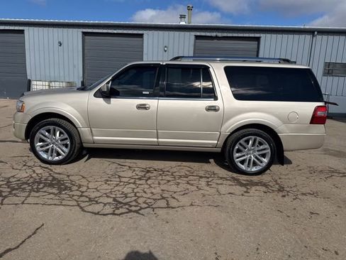 Used 2017 Ford Expedition EL Limited w/ Equipment Group 301A image 4