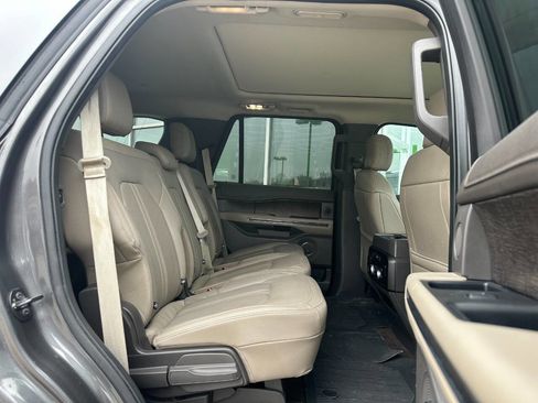 Used 2018 Ford Expedition Limited w/ Equipment Group 302A image 13