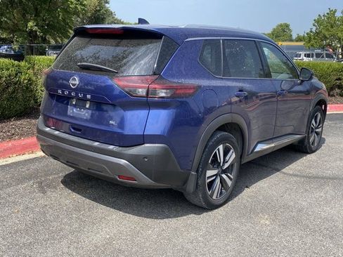 Used 2023 Nissan Rogue SL w/ SL Premium Package FWD image 9