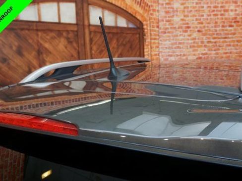 Used 2018 Jeep Cherokee Limited image 48