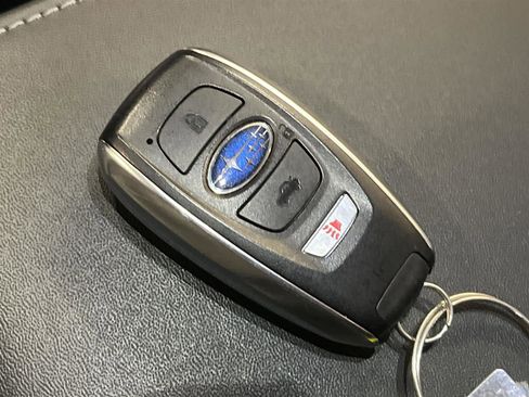 Used 2025 Subaru Outback Touring image 32