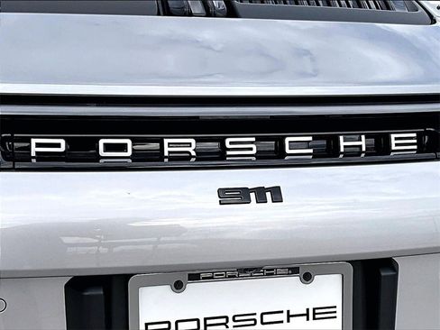 Used 2025 Porsche 911 Carrera image 22