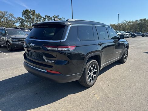 Used 2024 Jeep Grand Cherokee L Limited w/ Trailer Tow Package AWD/4WD image 5