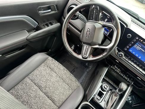 Used 2023 Chevrolet Colorado Z71 w/ Z71 Convenience Package 2 image 19