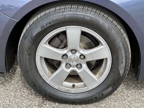 Used 2014 Chevrolet Cruze LT w/ All-Star Edition image 8