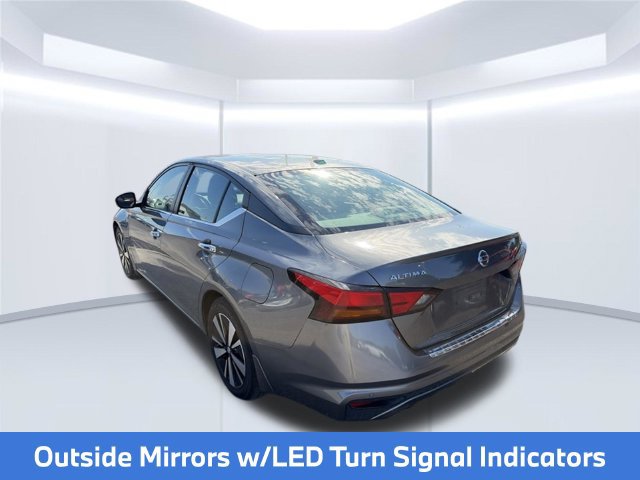 Used 2021 Nissan Altima 2.5 SV w/ SV Premium Package FWD image 9