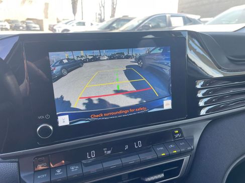 Used 2025 Toyota Camry LE image 23