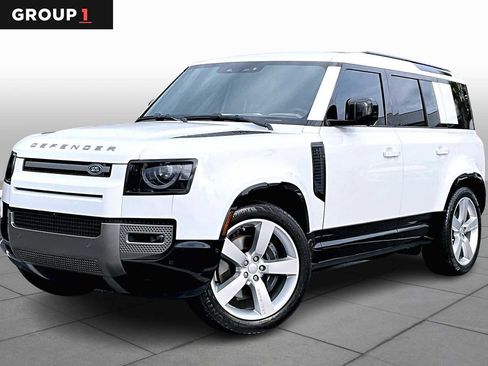 Used 2025 Land Rover Defender 110 X-Dynamic SE image 1