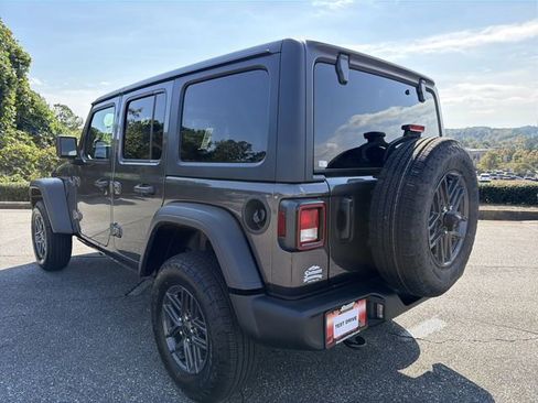 New 2026 Jeep Wrangler Unlimited Sport AWD/4WD image 7