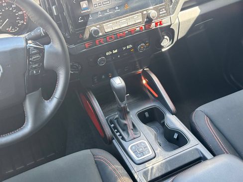 Used 2026 Nissan Frontier PRO-4X AWD/4WD image 37