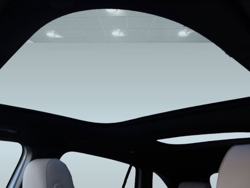 New 2025 Mercedes-Benz GLA 250 image 14