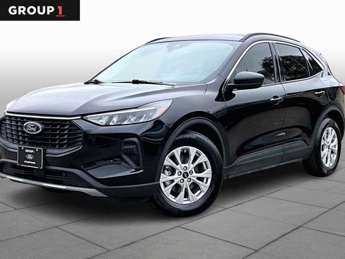 Certified 2023 Ford Escape Active image 1
