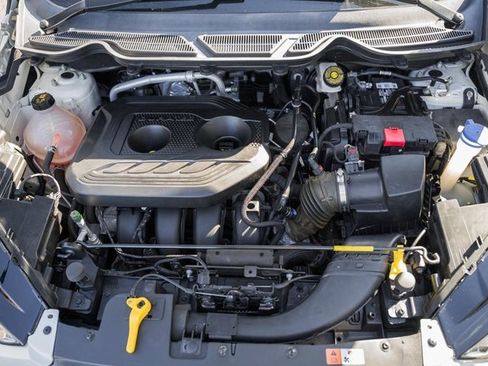 Used 2020 Ford EcoSport SES image 28