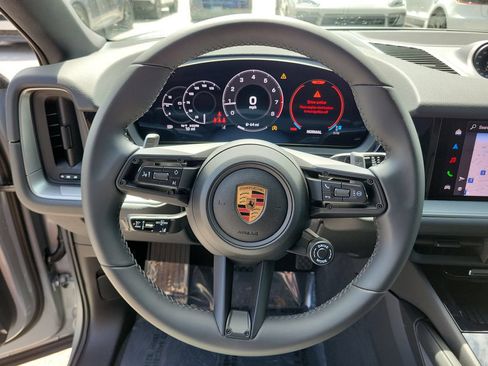 New 2026 Porsche Cayenne Coupe AWD/4WD image 33