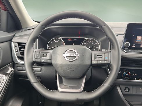 New 2026 Nissan Rogue SV w/ Cold Weather Package FWD image 9