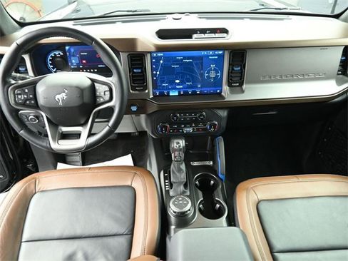 Certified 2022 Ford Bronco Outer Banks image 22