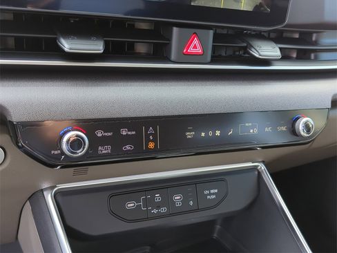 New 2026 Kia Carnival SX image 29