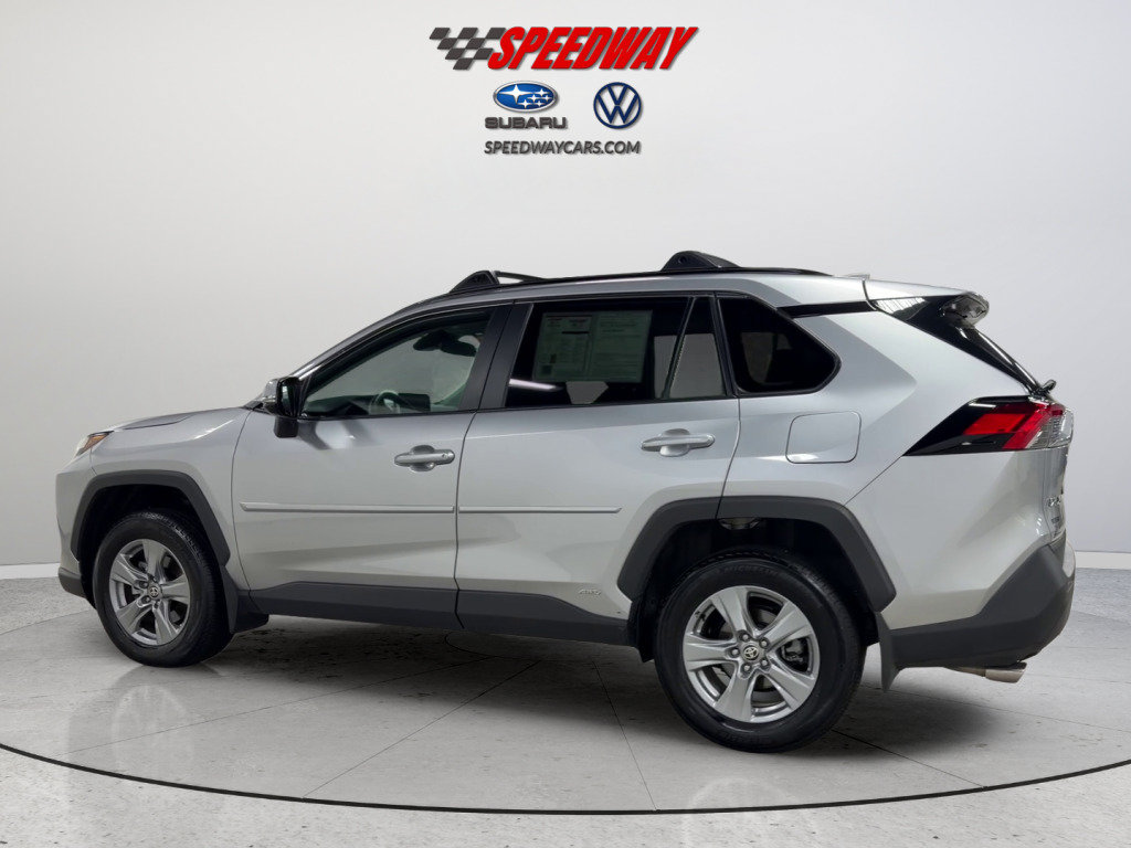 Used 2025 Toyota RAV4 XLE w/ Convenience Package AWD/4WD image 9