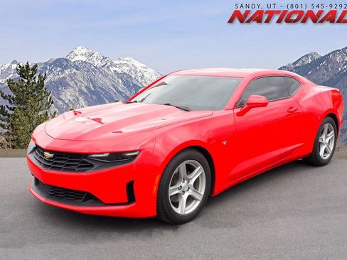 Used 2023 Chevrolet Camaro LT RWD image 1