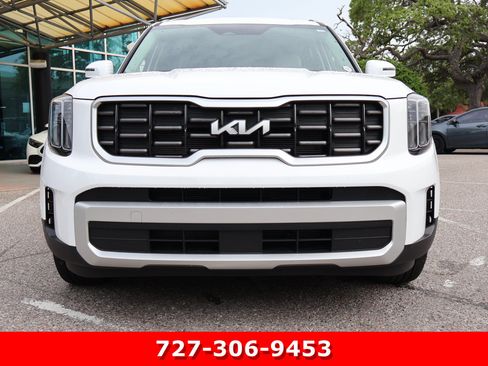 Used 2025 Kia Telluride S FWD image 12