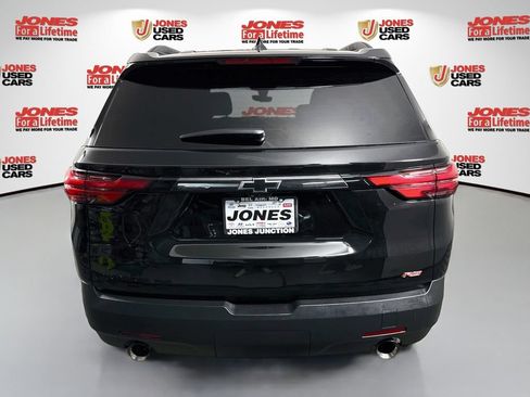 Used 2023 Chevrolet Traverse RS AWD/4WD image 14