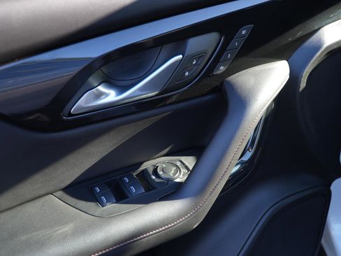 Used 2022 Chevrolet Blazer RS w/ Enhanced Convenience Package image 14