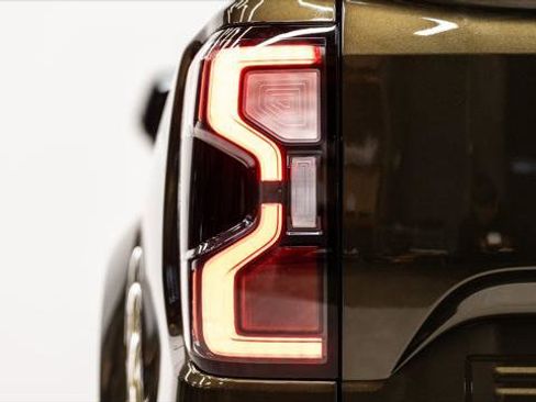 Used 2025 Ford Ranger Raptor image 19