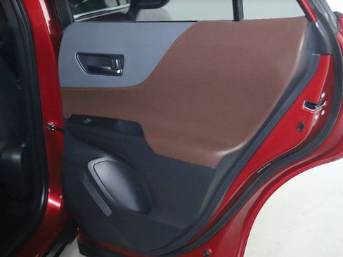 Used 2021 Toyota Venza Limited w/ Advanced Technology Package image 35