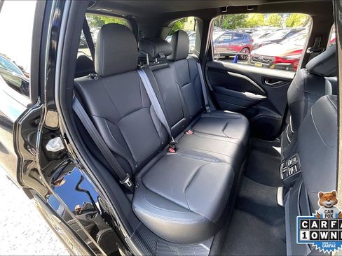 Used 2025 Subaru Forester Limited AWD/4WD image 19