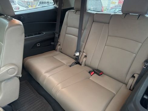 Used 2017 Honda Pilot Elite image 15