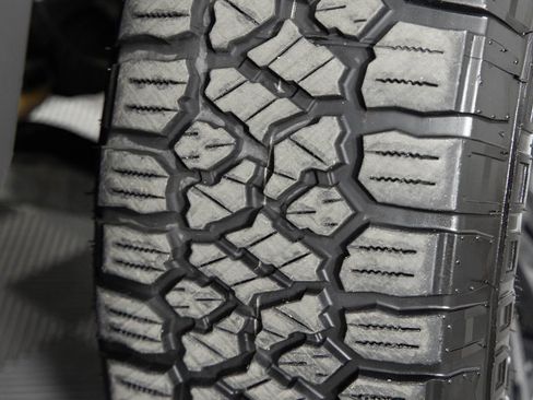 Used 2018 Chevrolet Colorado ZR2 w/ ZR2 Midnight Special Edition image 42