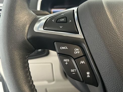 Used 2019 Ford Edge Titanium w/ Equipment Group 301A image 20