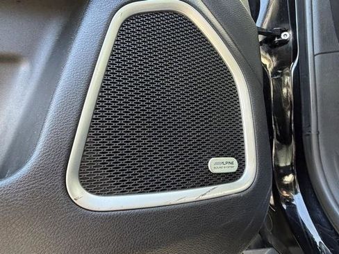 Used 2021 Jeep Compass Latitude w/ Sun and Sound Group image 10