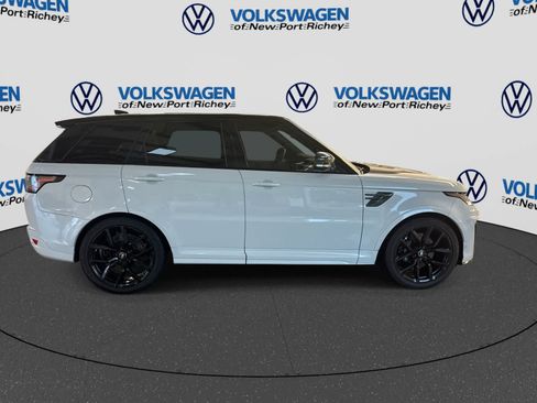 Used 2022 Land Rover Range Rover Sport SVR AWD/4WD image 15