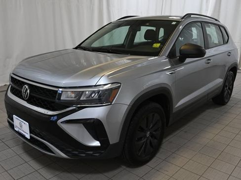 Used 2022 Volkswagen Taos S AWD/4WD image 16