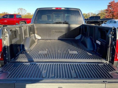 Used 2020 Ford F150 Lariat w/ Equipment Group 502A Luxury image 9