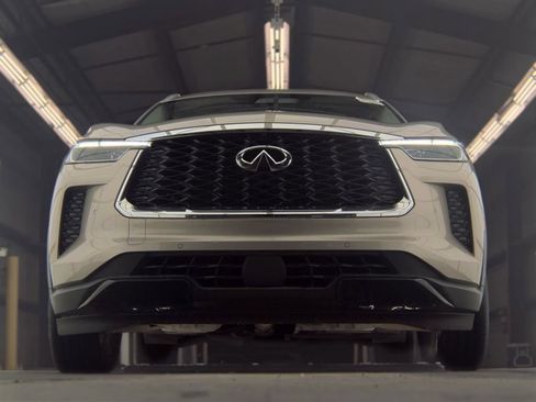 Certified 2024 INFINITI QX60 Luxe FWD image 27